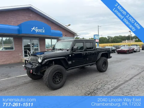 Black 2020 Jeep Gladiator Overland for sale in Chambersburg, PA