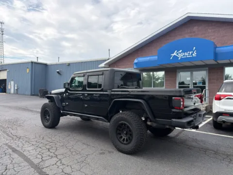 More photos of 2020 Jeep Gladiator Overland at Kyner's Auto Sales, Inc., PA