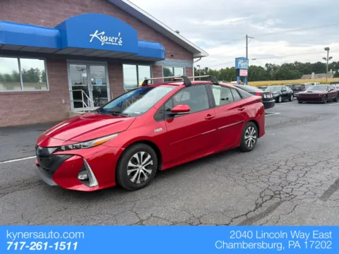 Red 2021 Toyota Prius Prime Limited for sale in Chambersburg, PA