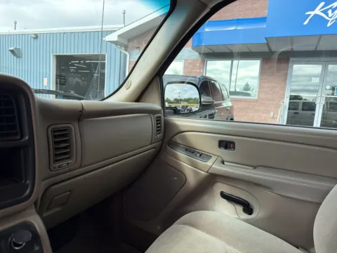 More photos of 2005 Chevrolet Silverado 1500 Z71 at Kyner's Auto Sales, Inc., PA