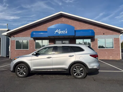 Another view of 2017 Hyundai Santa Fe SE for sale in Chambersburg, PA at Kyner's Auto Sales, Inc.
