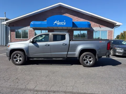 Photos of 2020 Chevrolet Colorado Z71 for sale in Chambersburg, PA at Kyner's Auto Sales, Inc.