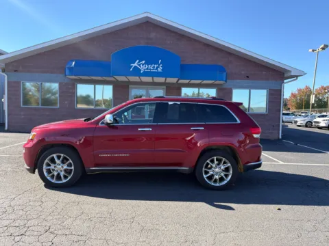 Another view of 2014 Jeep Grand Cherokee Summit for sale in Chambersburg, PA at Kyner's Auto Sales, Inc.