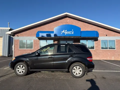 Photos of 2007 Mercedes-Benz M-Class ML 320 for sale in Chambersburg, PA at Kyner's Auto Sales, Inc.