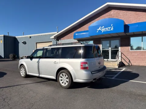 More photos of 2011 Ford Flex SE at Kyner's Auto Sales, Inc., PA