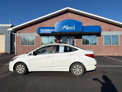 Another view of 2016 Hyundai Accent SE for sale in Chambersburg, PA at Kyner's Auto Sales, Inc.