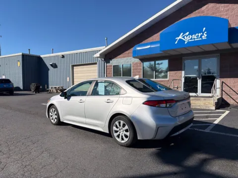 More photos of 2021 Toyota Corolla LE at Kyner's Auto Sales, Inc., PA