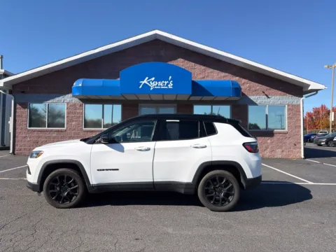Another view of 2022 Jeep Compass Latitude for sale in Chambersburg, PA at Kyner's Auto Sales, Inc.