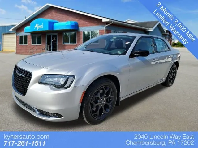 2020 Chrysler 300 Touring for sale in Chambersburg, PA