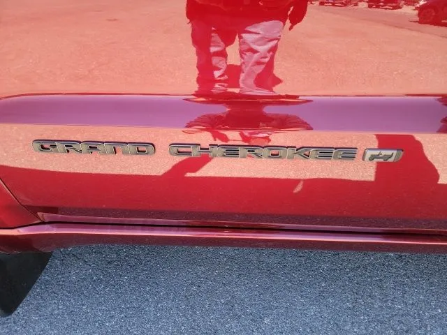 2021 Jeep Grand Cherokee 80th Edition - Photo 12