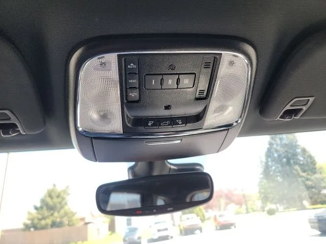 2021 Jeep Grand Cherokee 80th Edition - Photo 23