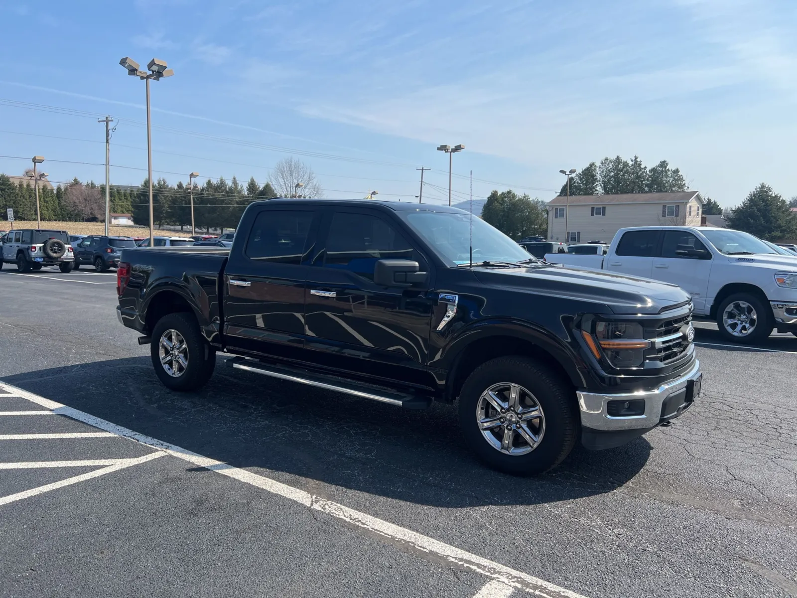 2024 Ford F-150 XLT - Photo 8