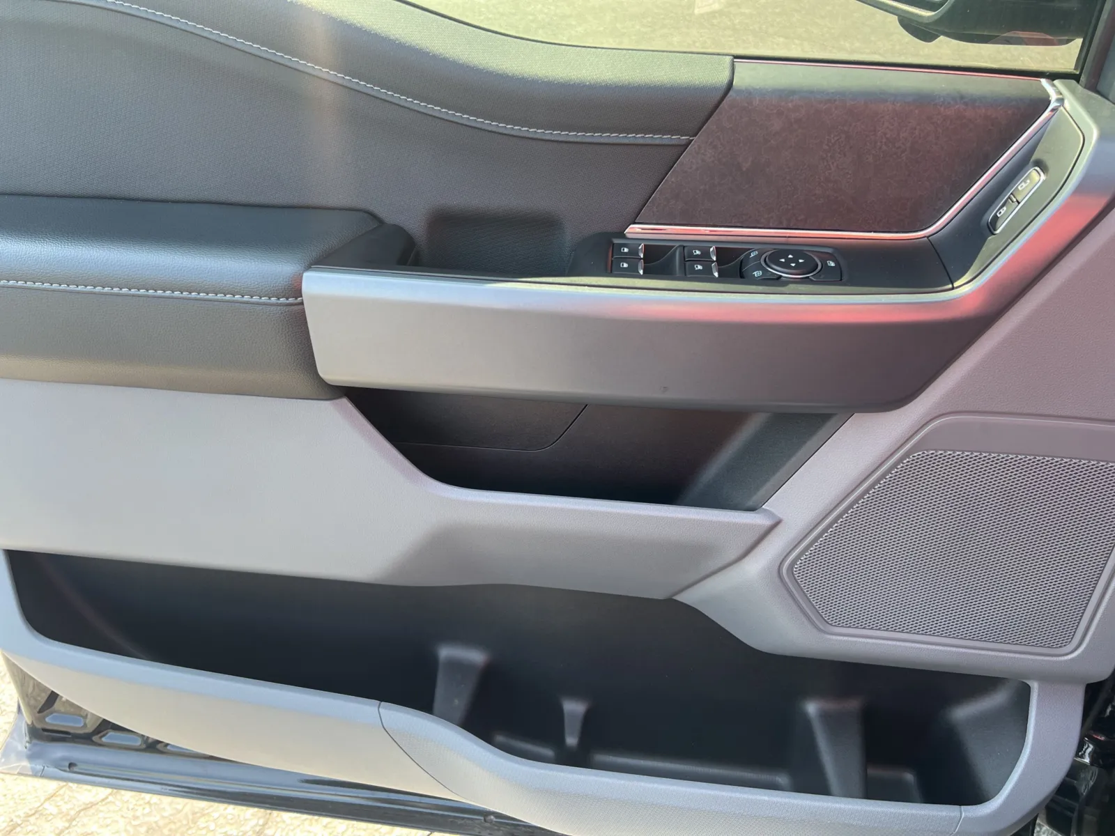 2024 Ford F-150 XLT - Photo 24