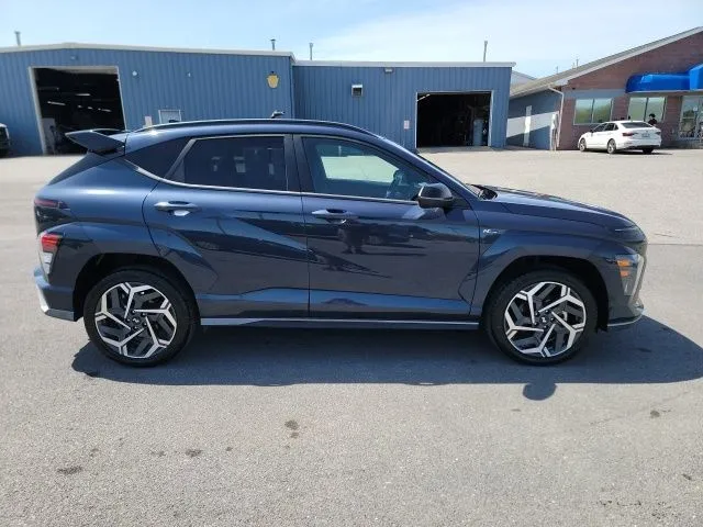 2024 Hyundai Kona N Line - Photo 8