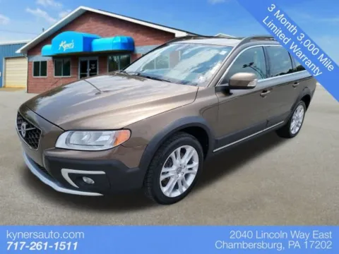 Brown 2016 Volvo XC70 T5 Premier for sale in Chambersburg, PA