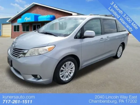 Silver 2015 Toyota Sienna L for sale in Chambersburg, PA