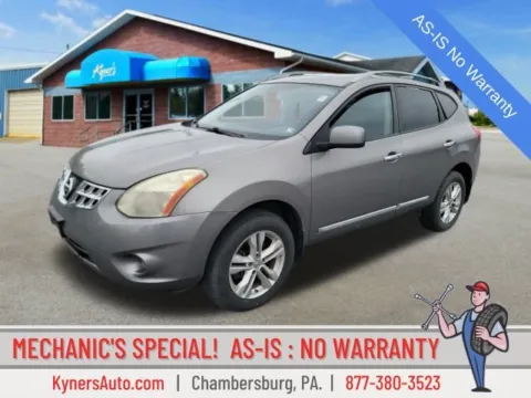 Gray 2012 Nissan Rogue SV for sale in Chambersburg, PA