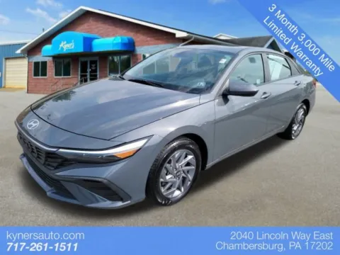 Gray 2024 Hyundai Elantra SEL for sale in Chambersburg, PA