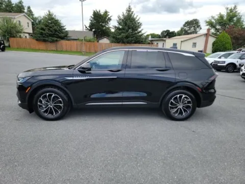 Another view of 2024 Lincoln Nautilus Premiere for sale in Chambersburg, PA at Kyner's Auto Sales, Inc.