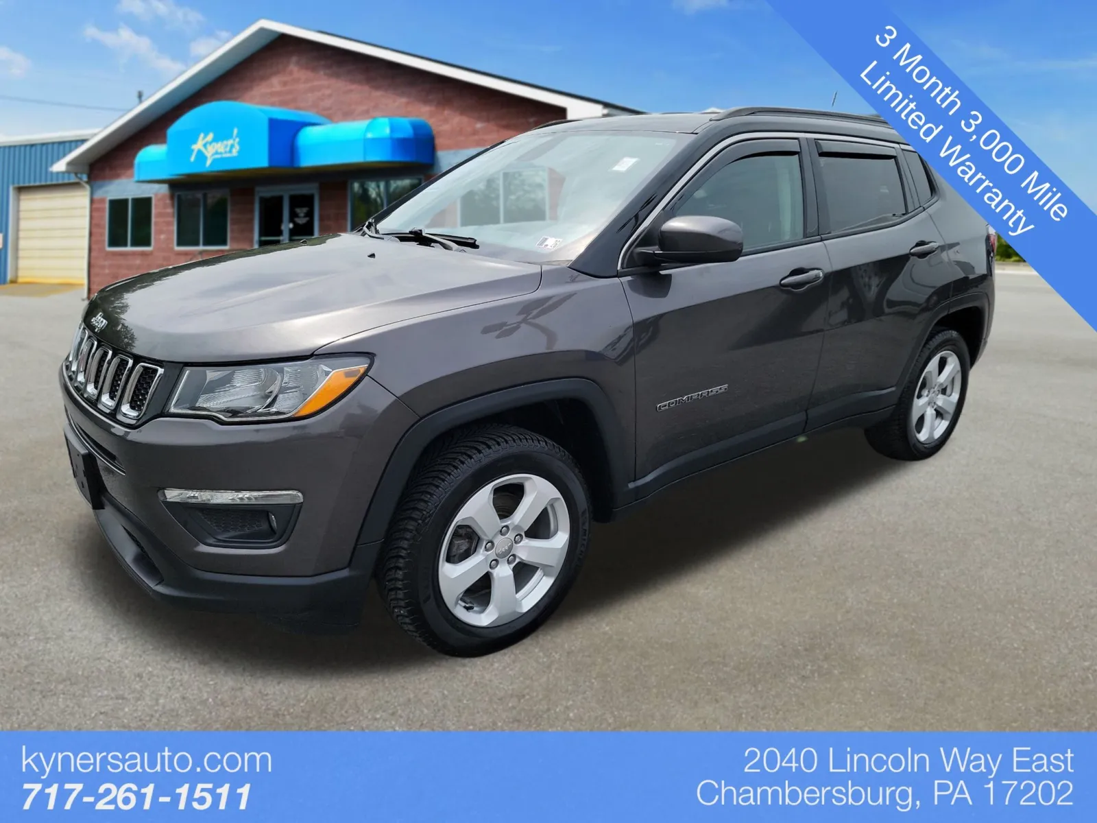 Gray 2020 Jeep Compass Latitude for sale in Chambersburg, PA