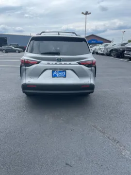 More photos of 2022 Toyota Sienna LE at Kyner's Auto Sales, Inc., PA