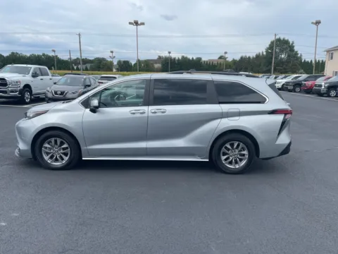 Another view of 2022 Toyota Sienna LE for sale in Chambersburg, PA at Kyner's Auto Sales, Inc.