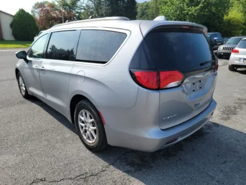 More photos of 2020 Chrysler Voyager LXI at Kyner's Auto Sales, Inc., PA