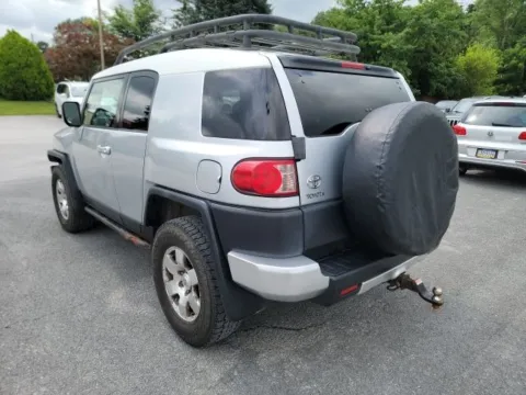 Another view of 2007 Toyota FJ Cruiser for sale in Chambersburg, PA at Kyner's Auto Sales, Inc.