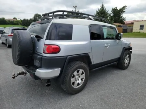 More photos of 2007 Toyota FJ Cruiser at Kyner's Auto Sales, Inc., PA