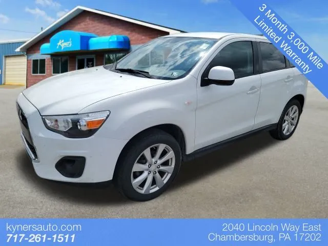 White 2015 Mitsubishi Outlander Sport ES for sale in Chambersburg, PA
