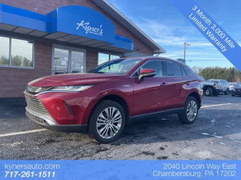 Red 2021 Toyota Venza XLE for sale in Chambersburg, PA