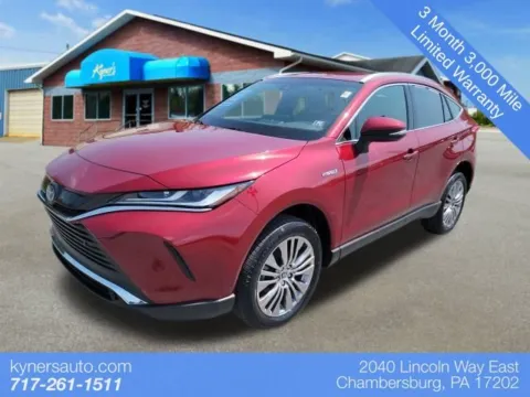 Red 2021 Toyota Venza XLE for sale in Chambersburg, PA