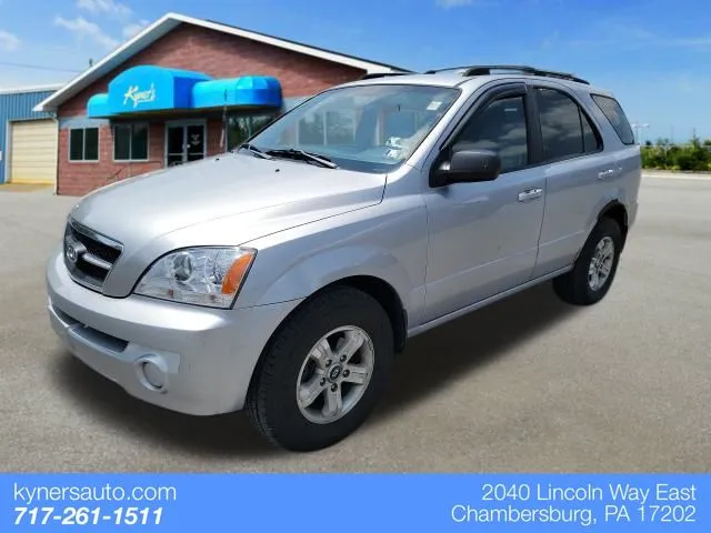 Silver 2004 Kia Sorento for sale in Chambersburg, PA