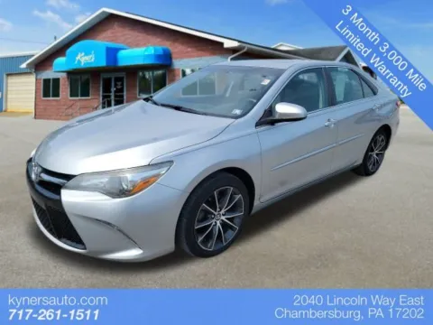 Gray 2017 Toyota Camry for sale in Chambersburg, PA