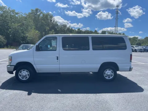 Photos of 2008 Ford E-350SD XLT for sale in Chambersburg, PA at Kyner's Auto Sales, Inc.