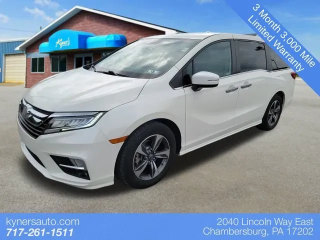 White 2018 Honda Odyssey Touring for sale in Chambersburg, PA