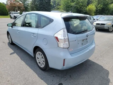 More photos of 2013 Toyota Prius v at Kyner's Auto Sales, Inc., PA