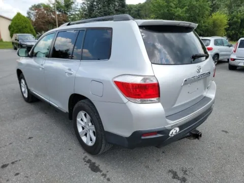 Another view of 2011 Toyota Highlander for sale in Chambersburg, PA at Kyner's Auto Sales, Inc.