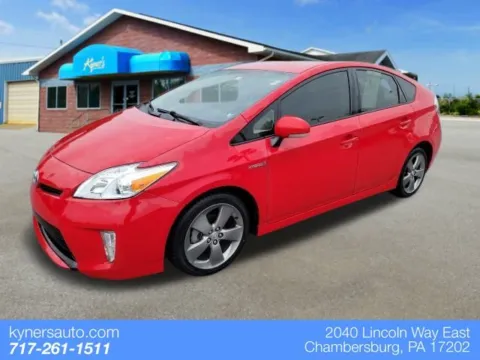 Red 2015 Toyota Prius Four for sale in Chambersburg, PA