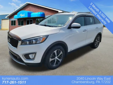 White 2017 Kia Sorento EX for sale in Chambersburg, PA