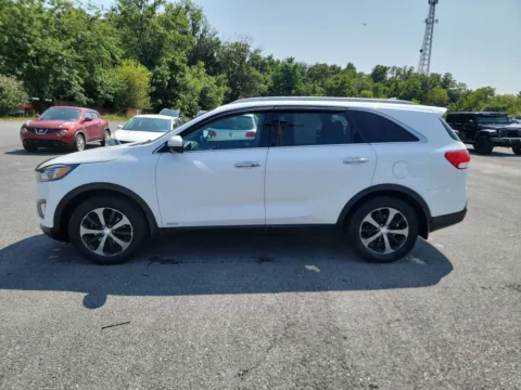 Another view of 2017 Kia Sorento EX for sale in Chambersburg, PA at Kyner's Auto Sales, Inc.