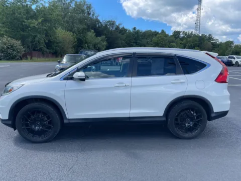 Photos of 2016 Honda CR-V Touring for sale in Chambersburg, PA at Kyner's Auto Sales, Inc.