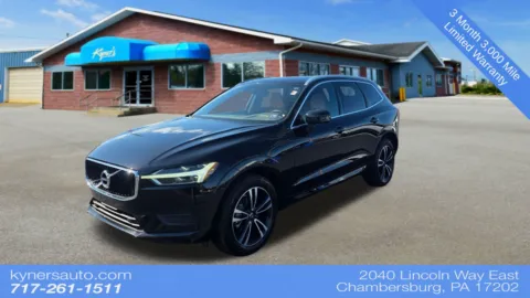 Black 2020 Volvo XC60 T5 Momentum for sale in Chambersburg, PA