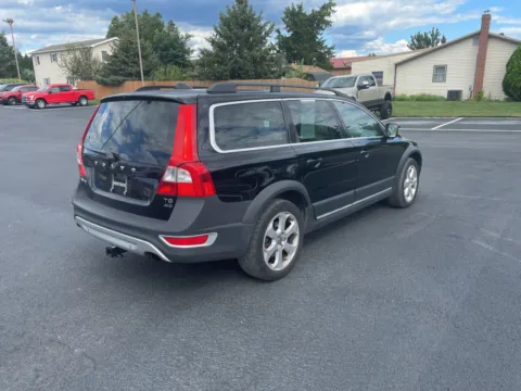 More photos of 2011 Volvo XC70 T6 at Kyner's Auto Sales, Inc., PA