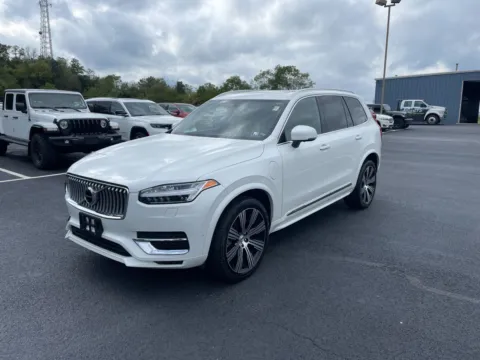 Photos of 2020 Volvo XC90 Hybrid T8 Inscription for sale in Chambersburg, PA at Kyner's Auto Sales, Inc.