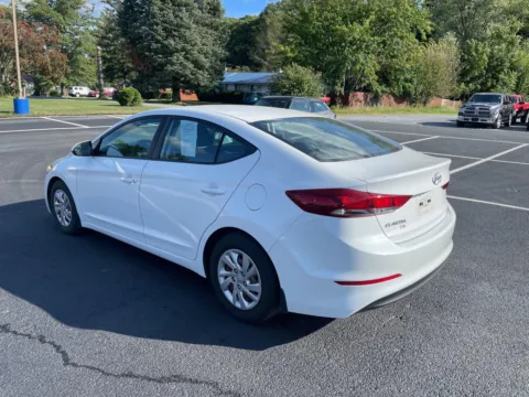 More photos of 2018 Hyundai Elantra SE at Kyner's Auto Sales, Inc., PA