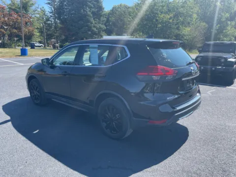 More photos of 2017 Nissan Rogue S at Kyner's Auto Sales, Inc., PA