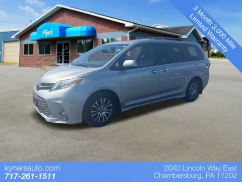 Silver 2019 Toyota Sienna L for sale in Chambersburg, PA