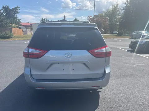 More photos of 2019 Toyota Sienna L at Kyner's Auto Sales, Inc., PA