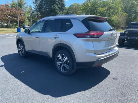 More photos of 2025 Nissan Rogue SL at Kyner's Auto Sales, Inc., PA